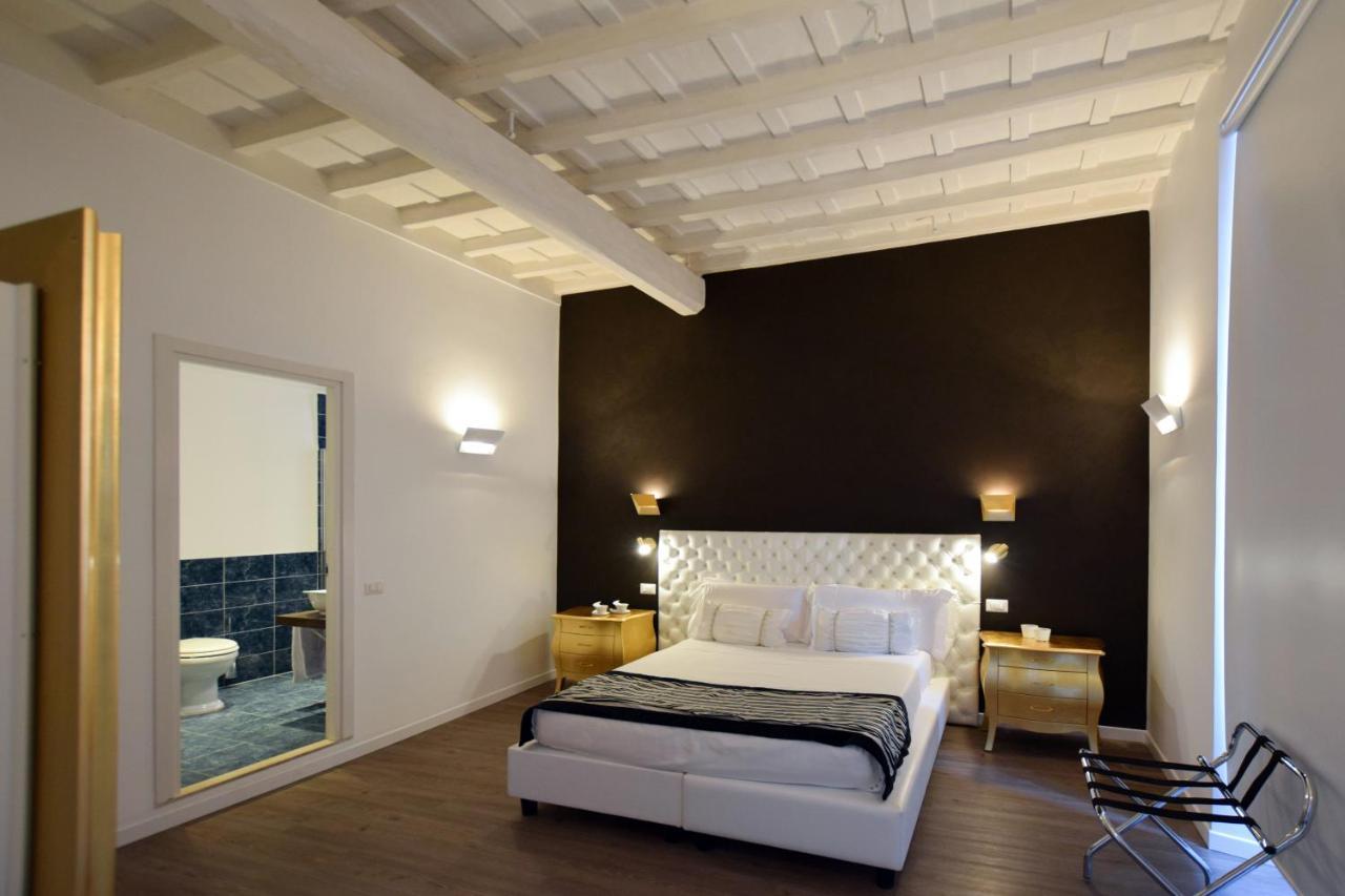 Navona Secret Stay Guest House Рим Экстерьер фото