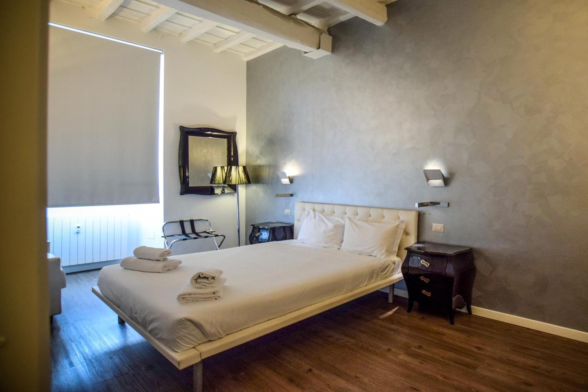 Navona Secret Stay Guest House Рим Экстерьер фото