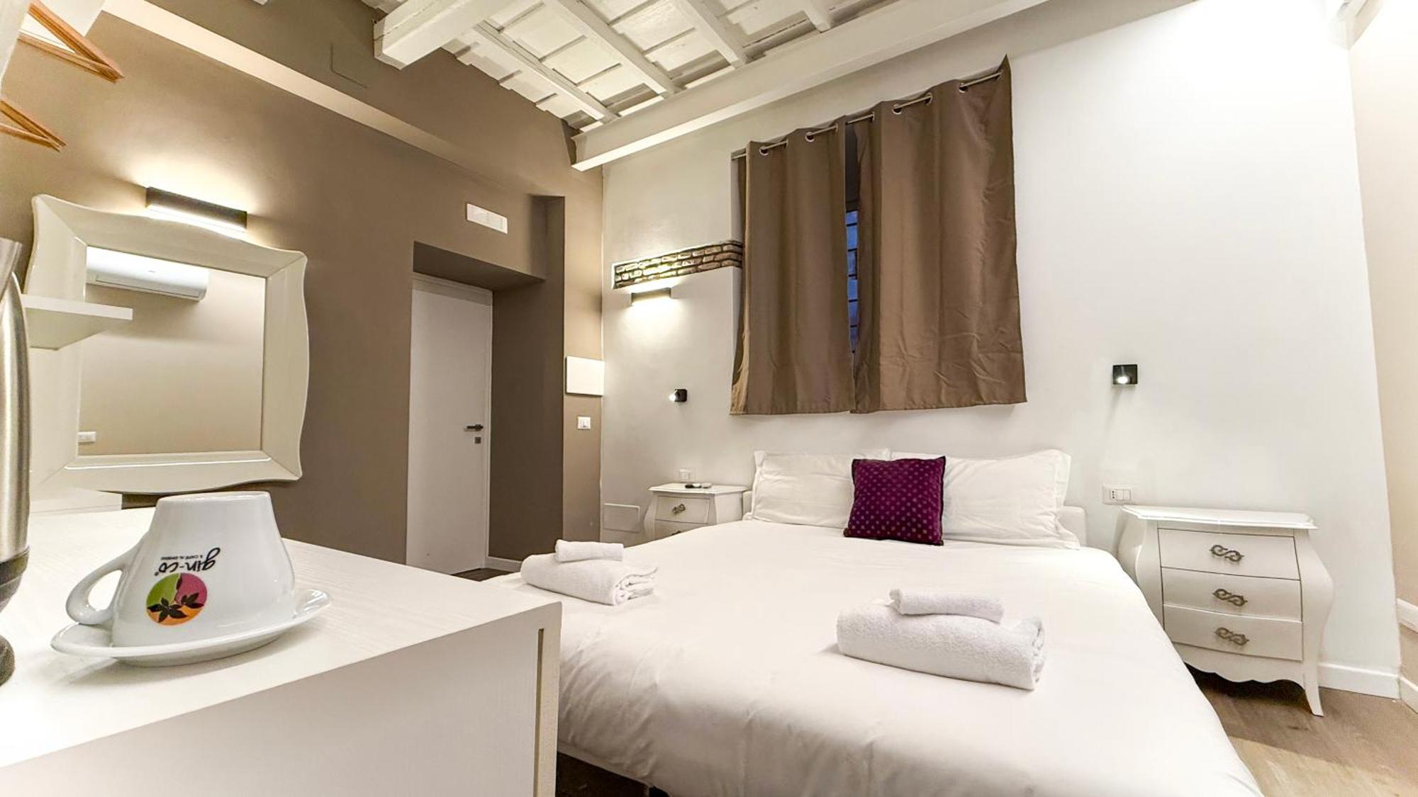 Navona Secret Stay Guest House Рим Экстерьер фото