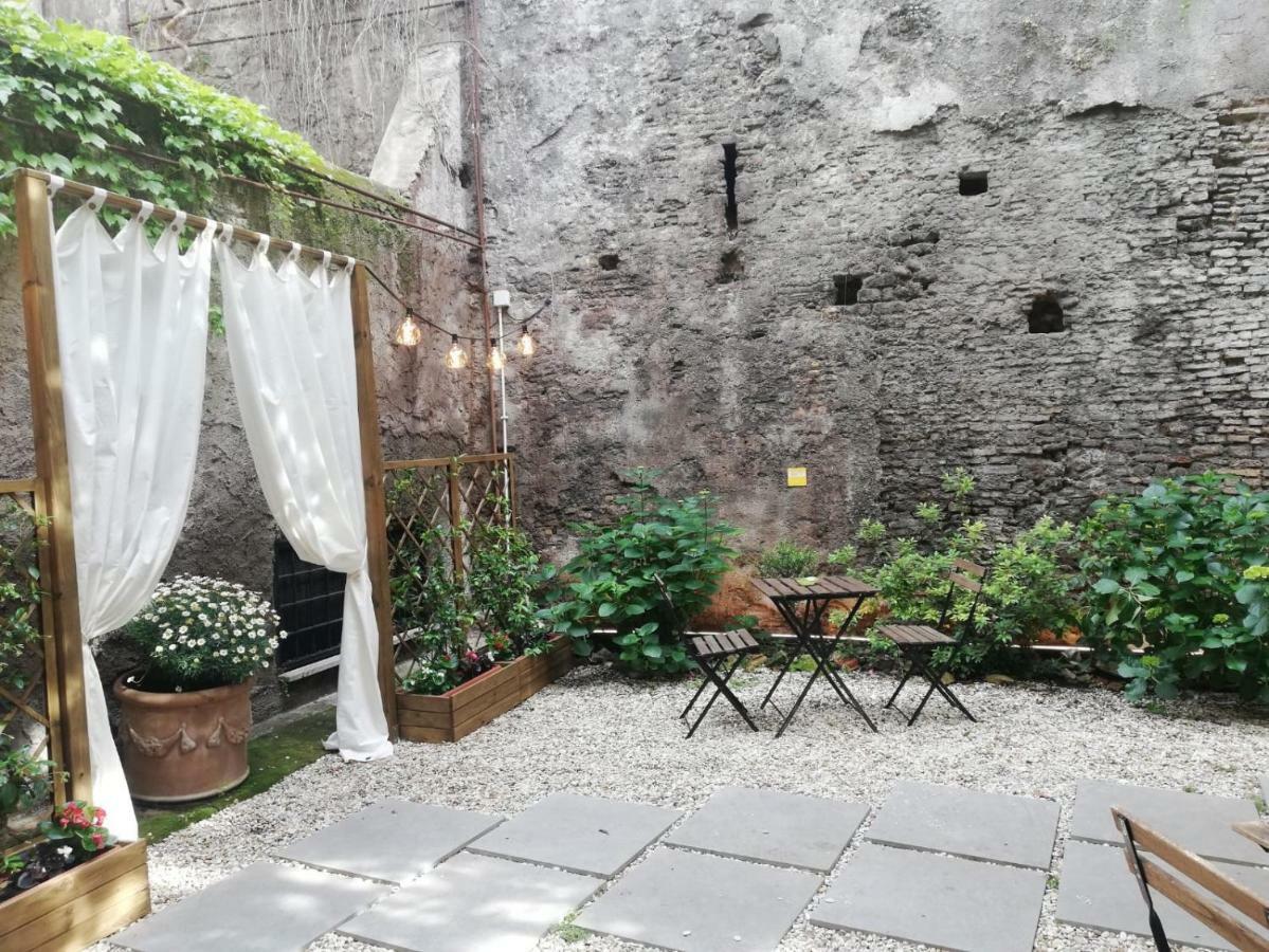 Navona Secret Stay Guest House Рим Экстерьер фото